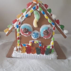 Meet your Posher, Monique